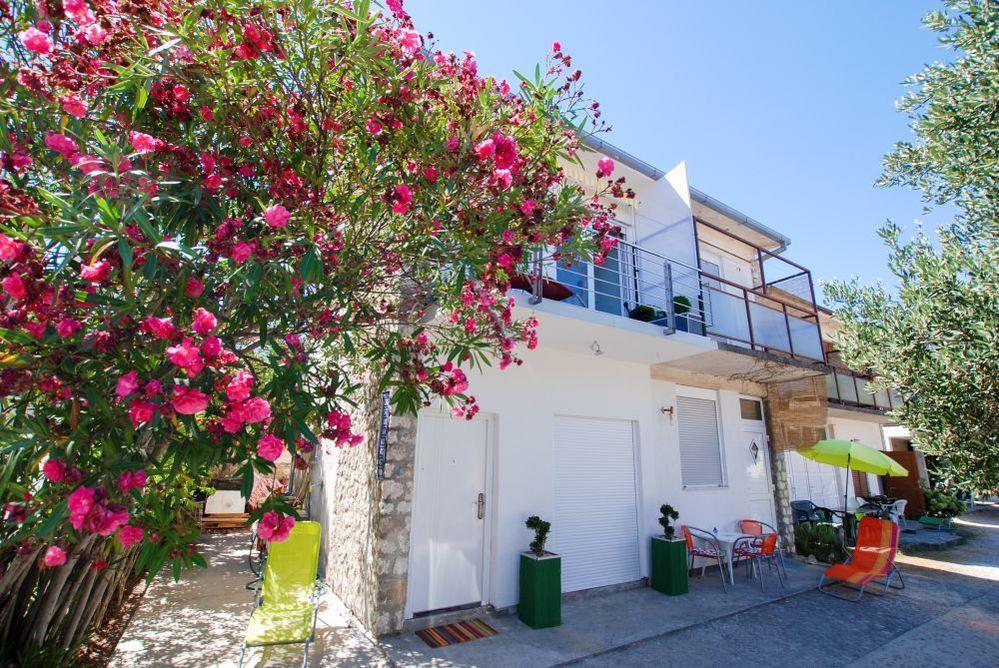 Studio Diana Τρογκίρ Εξωτερικό φωτογραφία